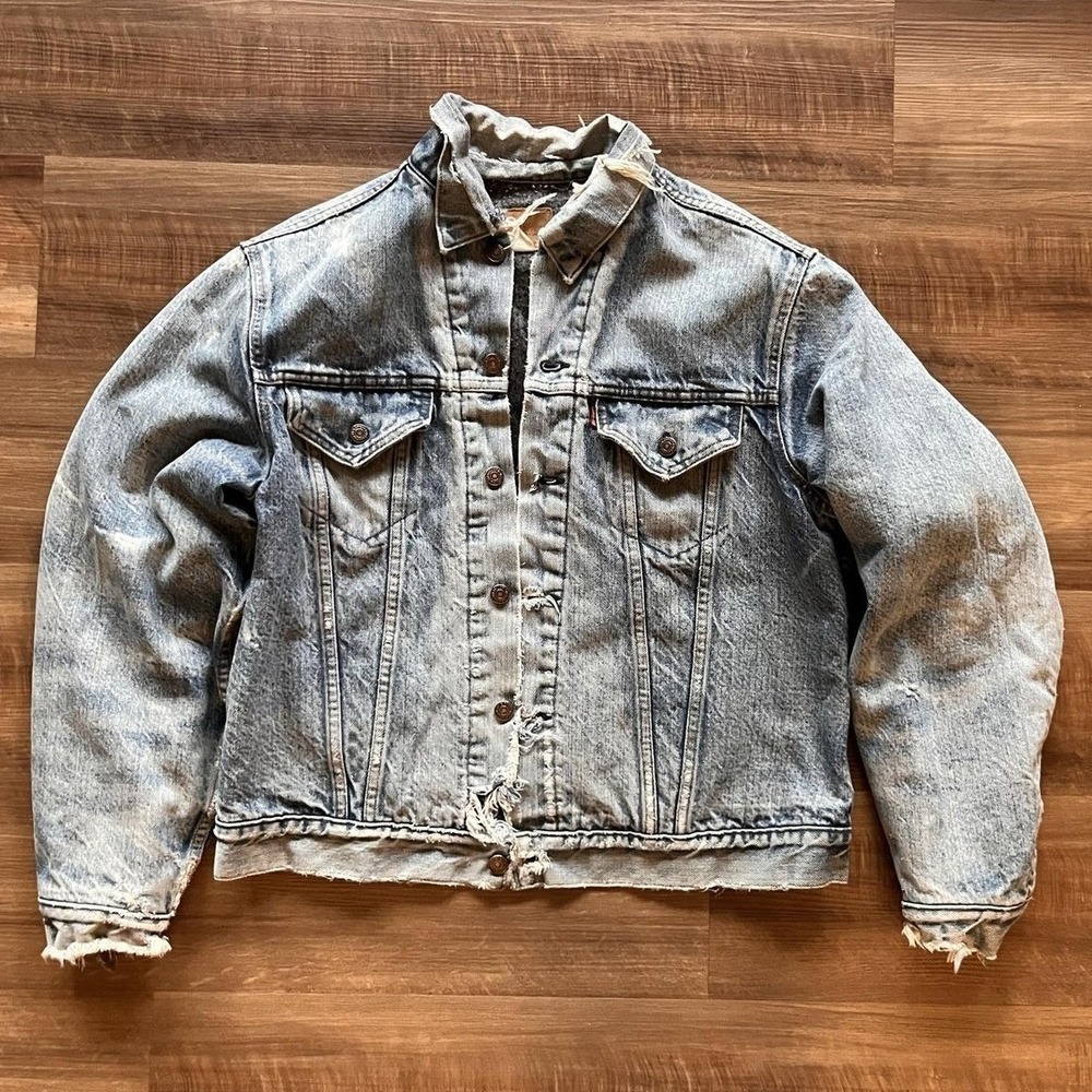 Vintage Levis 70506 0317 Denim Trucker Jacket Troy Blanket Lined Distressed USA